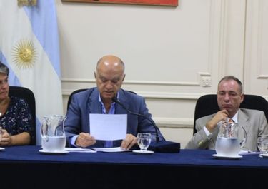 Grindetti fue al Concejo con discurso antigrieta, ejes de gestión y anuncios