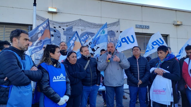 Reclamo docente en Neuquén. El sindicato que conduce Marcelo Guagliardo entró en crisis por la ley de presentismo.