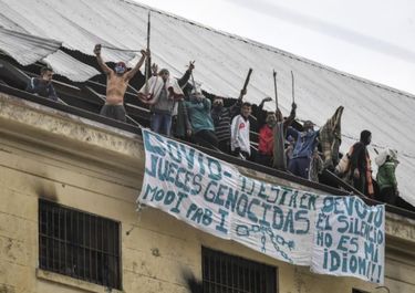 Juego combinado de Fernández y Kicillof para desactivar la crisis por los presos