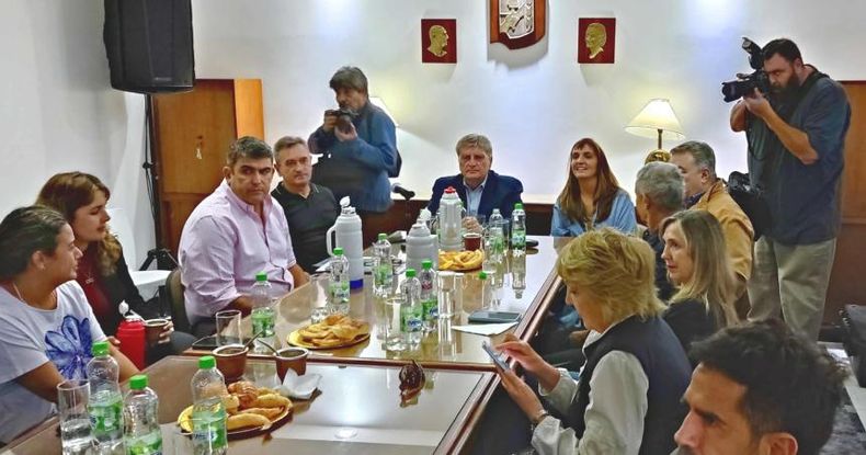 Este viernes se public&oacute; el llamado a elecciones del PJ de La Pampa: la reuni&oacute;n del consejo tuvo asistencia de las distintas l&iacute;neas.