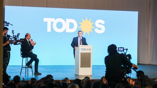 fernandez le saca casi 15 puntos de diferencia a macri en rosario