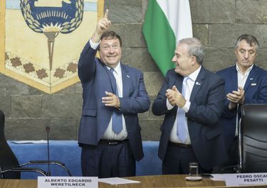 Río Negro acelera su plan de inversiones y adjudica otra concesión en Vaca Muerta