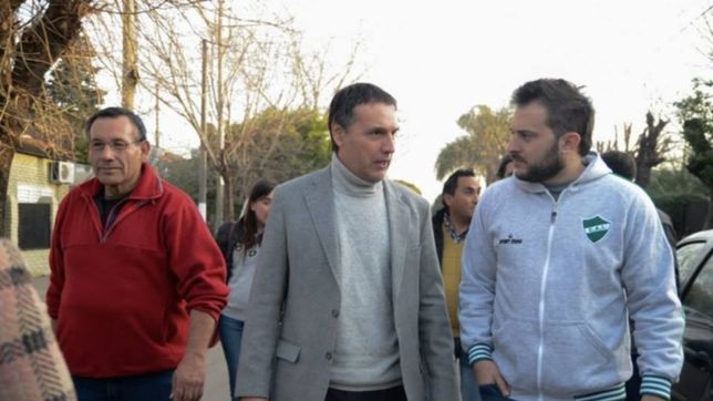 a brancatelli no le importa la presion de descalzo y no para de hacer campana por larrache