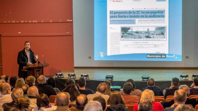 rio negro: intendente encabeza protesta en la ruta contra vialidad nacional