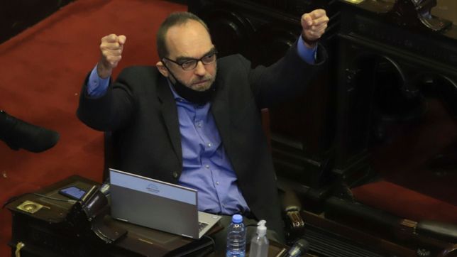 iglesias, el mal necesario