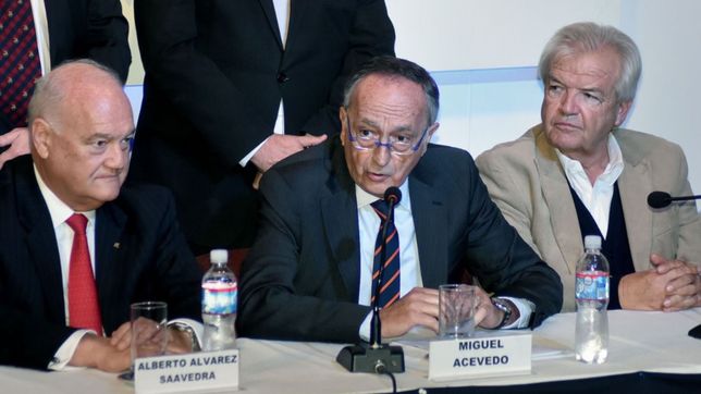 fuerte baja de la industria, impactada por obras y la sequia en el agro