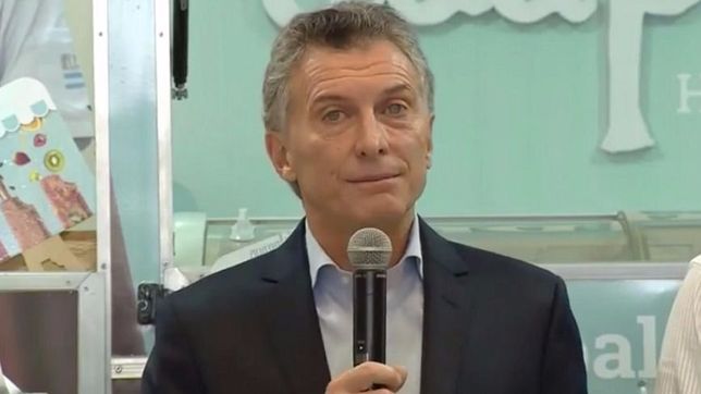 conflicto docente: macri lamento que ?se quiera seguir defendiendo lo que no funciono?