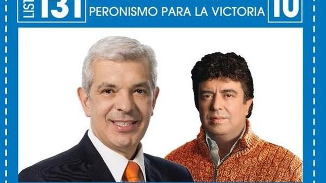 solo falto robben: dominguez y espinoza se pasaron de naranja en la foto para la boleta