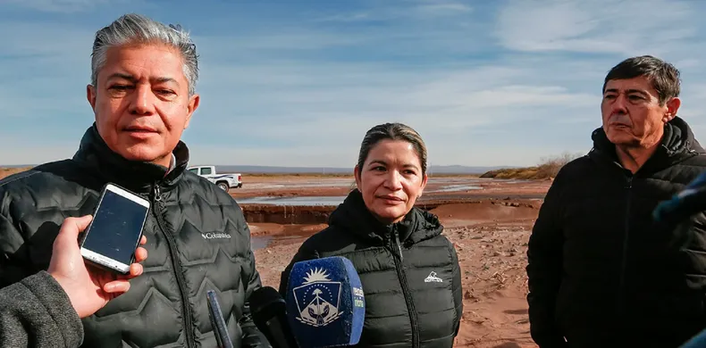 El gobernador de Neuquén, Rolando Figueroa, con la intendenta Norma Sepúlveda y Marcelo Rucci.