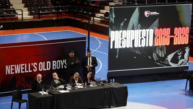 La asamblea de Newells Old Boys de Rosario terminó con incidentes entre los socios.
