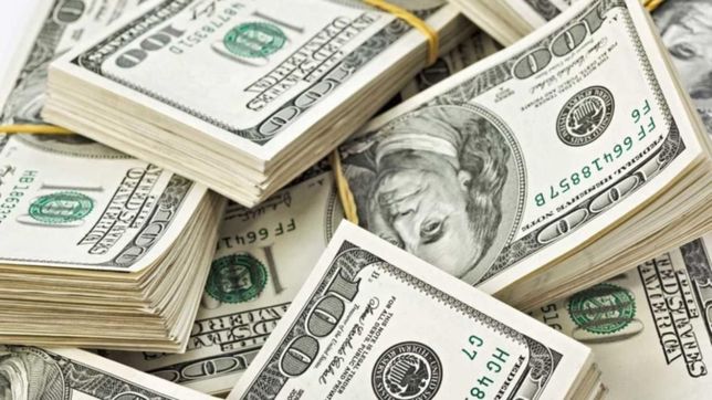 El dólar se escapa, y evidencia la desconfianza del mercado en el plan económico.&nbsp;