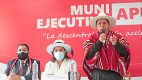 Castillo, con una vida menos y un Perú que no sale de la crisis