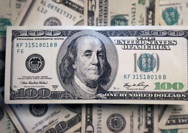 El blue afloja y cotiza a $354