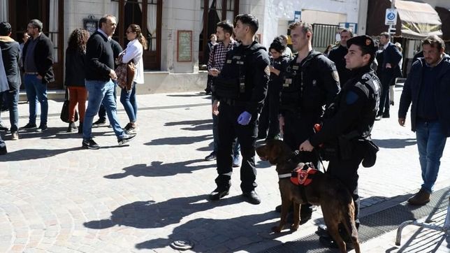 una basilica vallada, escenario para la misa por cfk