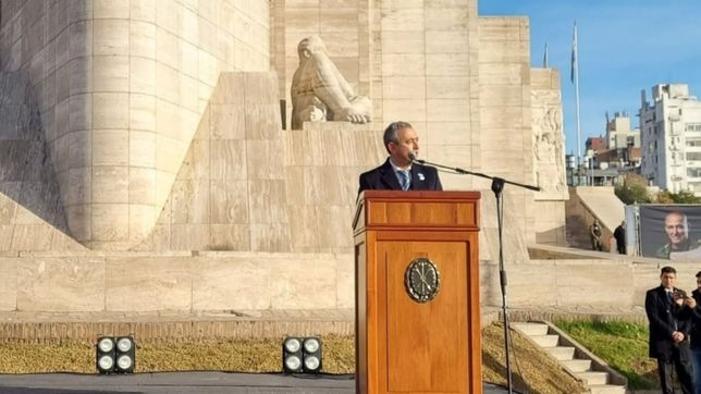 javkin rompe las fronteras de rosario y lleva su foro a la capital provincial