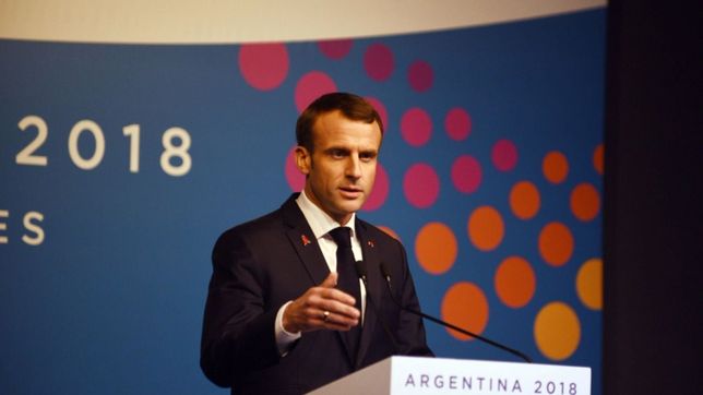 macron condeno los incidentes en paris: nunca permitire la violencia