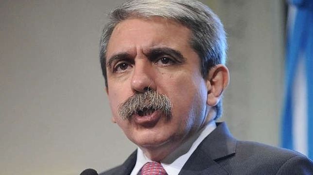 anibal, contra el repelente de espinoza: los peronistas no somos mosquitos, sino leones