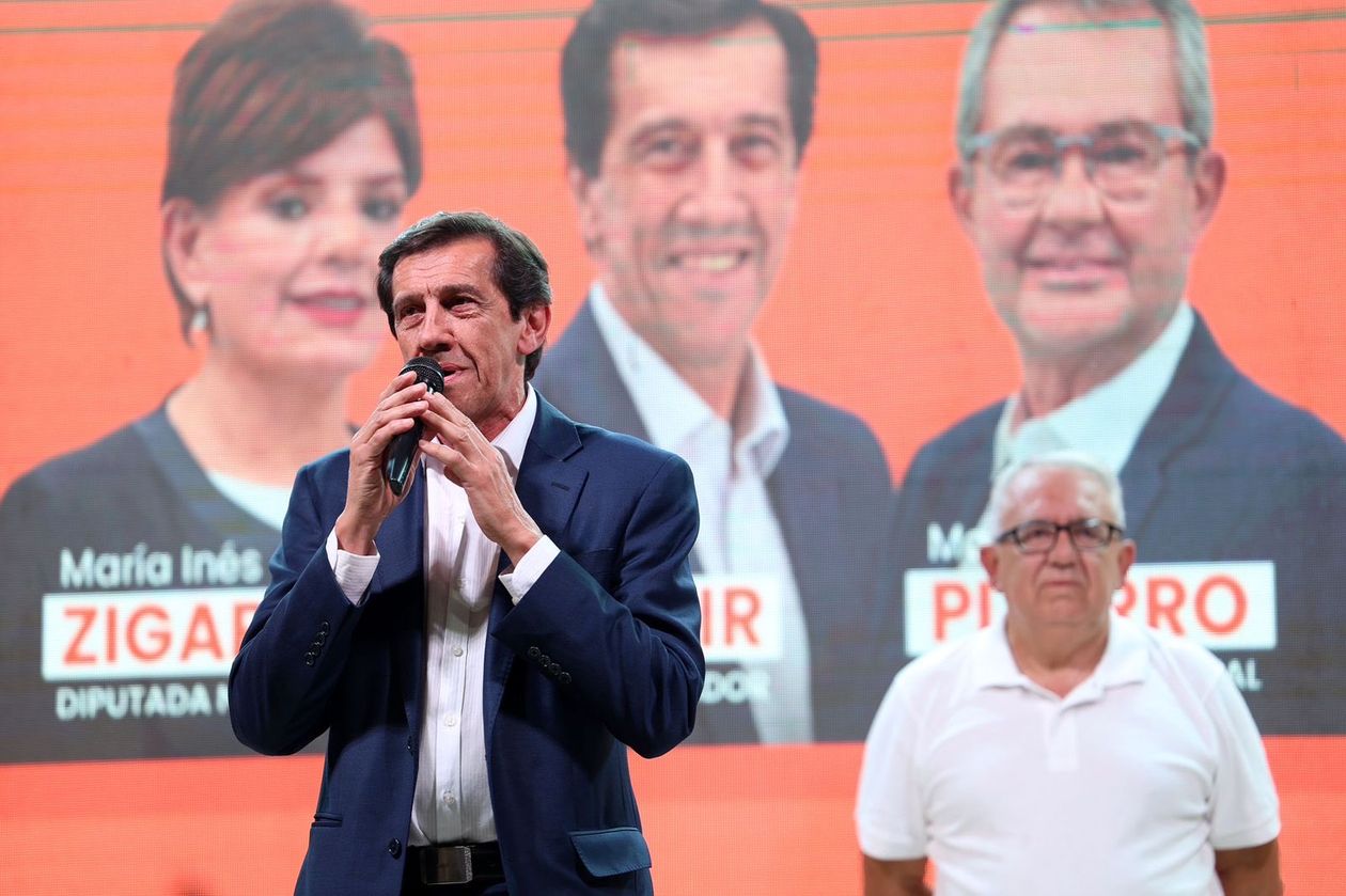 Carlos Sadir, gobernador de la Provincia de Tucumán, en el cierre de campaña.&nbsp;