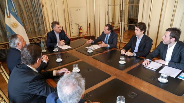 el gobierno alivia la carga tributaria para las industrias del calzado y textil