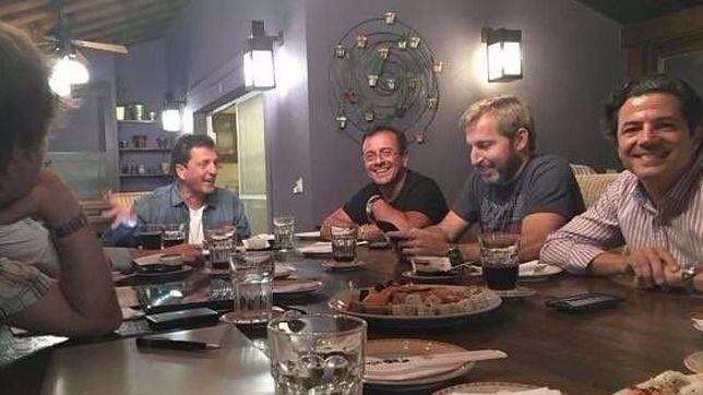 el gobierno, de visitante: fue a lo de massa a tratar de apagar el incendio de ganancias