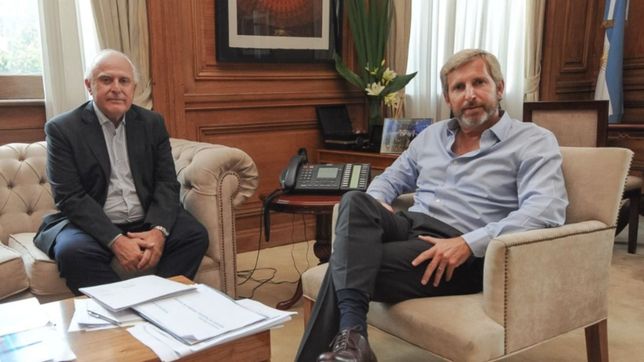 el gobierno le propuso a santa fe pagarle la deuda en bonos y obras