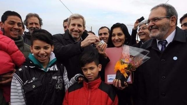 frigerio paso por rio negro y se llevo el respaldo de intendentes peronistas