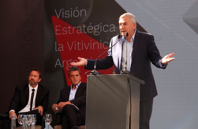 morales massa.jpg