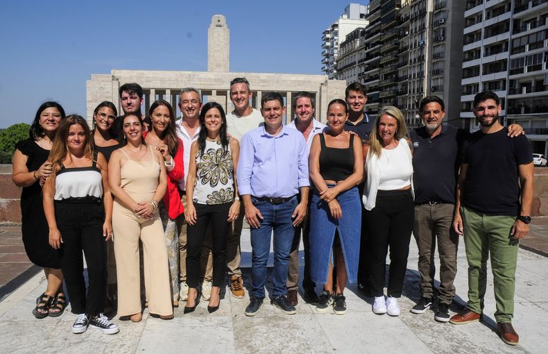 La lista de Unidos en Rosario, con Carolina Labayru a la cabeza. Javkin, Schmuck y Seisas, los referentes que acompañan.