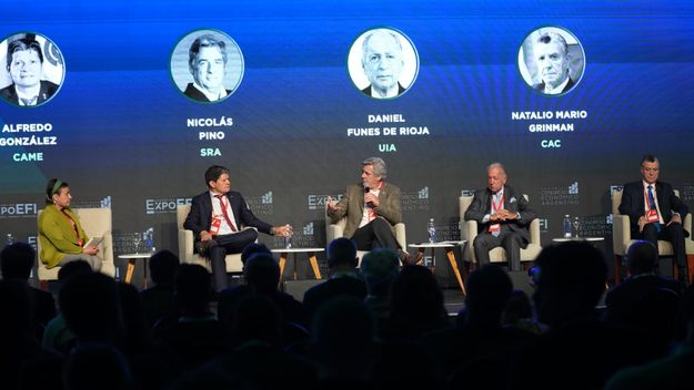 El Círculo Rojo se abraza a Melconian ante el temor de un gobierno de Milei