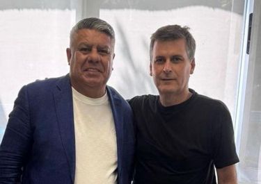 Chiqui Tapia, presidente de AFA, se mostró junto al candidato Ignacio Boero.