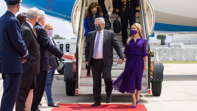 fernandez, en portugal: el vuelo, el hotel y una comitiva de leales