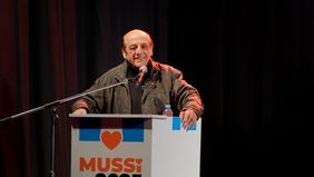 Berazategui: con La Libertad Avanza partida, Juan José Mussi encara una campaña hiper localista