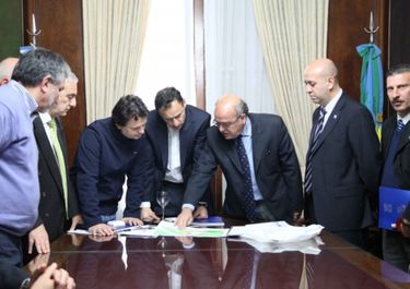 Gimnasia y Esgrima de La Plata presentó un programa de remodelación del estadio
