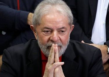 En un clima áspero, la Corte define si Lula va preso o continúa en libertad