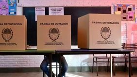 Vota Santa Fe: qué se juegan este domingo Javier Milei, Maximiliano Pullaro y el peronismo Vota Santa Fe: qué se juegan este domingo Javier Milei, Maximiliano Pullaro y el peronismo