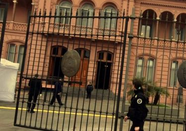Por el caso Avianca, allanaron la Casa Rosada