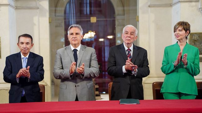 Martin Llaryora, Luis Angulo y Aída Tarditti, en la apertura del año judicial en Córdoba