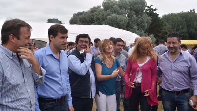 alvarez rodriguez: ?macri elige todos los dias ser de facto?