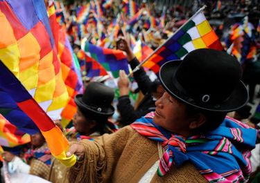 Aniversario adverso: la herida del golpe vuelve a sangrar en Bolivia