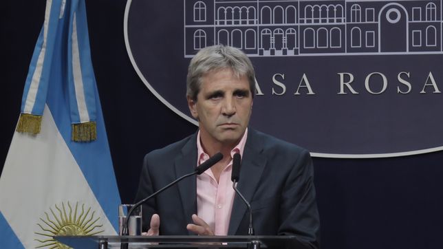 Toto Caputo, los mercados y el dólar.