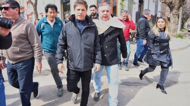 kicillof acentua su gira por el interior y apuntala a candidatos sin tierra