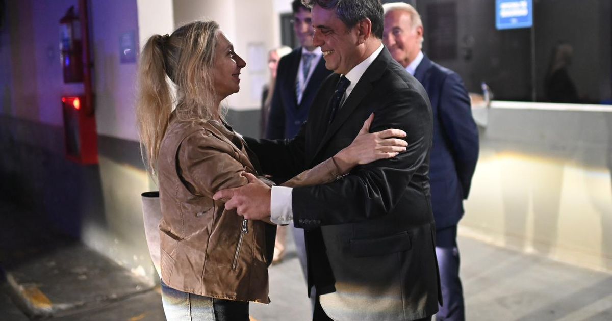 Lisandro Catalán aprovechó la visita de los Milei y quiere dinamitar ...