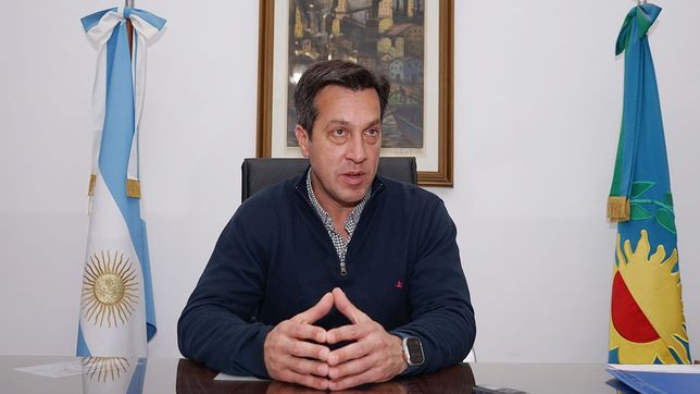 Arturo Rojas, intendente de Necochea.