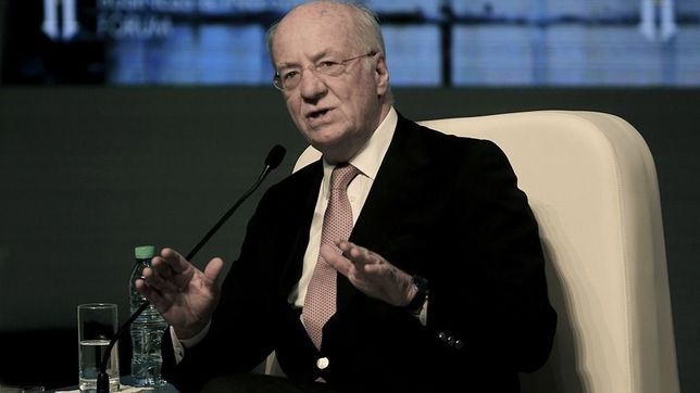 el manual de rocca: mas empleo privado y menos planes