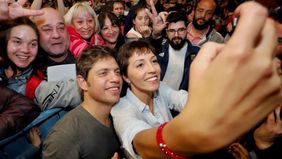 Kicillof se inspira en un modelo municipal para mover el comercio