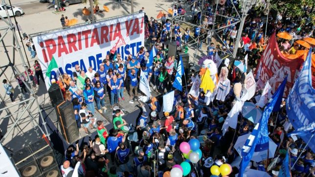 perotti tensa al maximo el conflicto con los gremios santafesinos