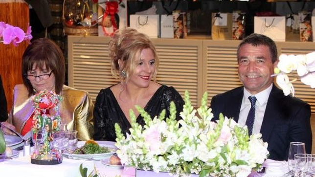 fortabat, la federal y una cena virtual solidaria de tres millones de dolares