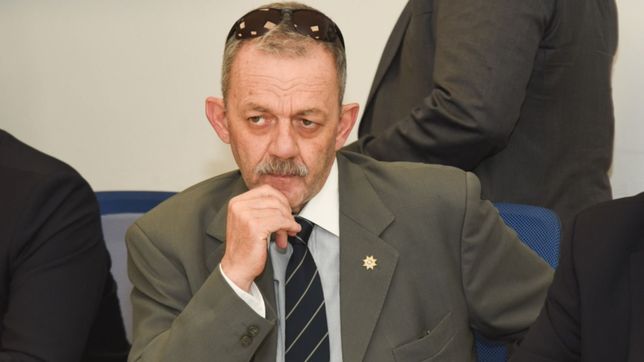 el jefe policial que fue a buscar perotti, afuera por sospechas de coimas