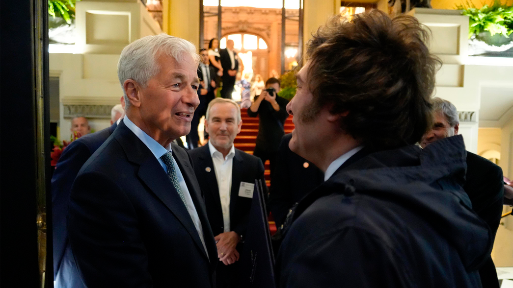 Jamie Dimon (JP Morgan) y Javier Milei