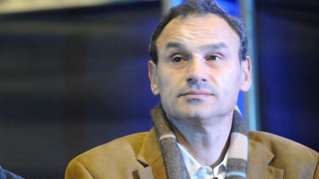 cristina y scioli salvaron con casi mil millones a bruera, que ni los nombra en su campana